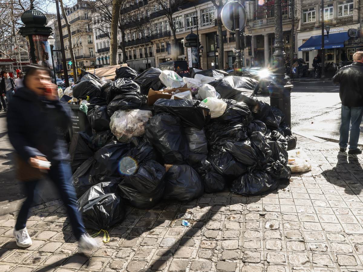 pariz i djubre 3.png pariz i djubre 3.png