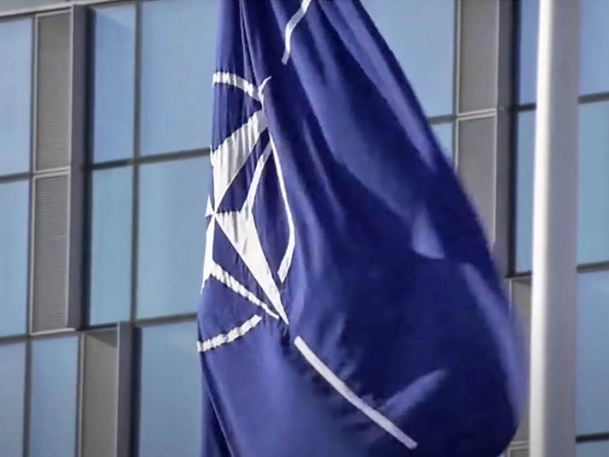 NATO zastava.jpg NATO zastava.jpg
