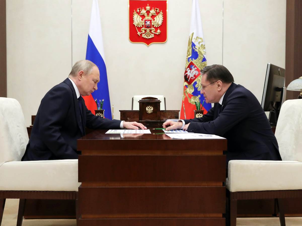 vladimir putin i direktor rosatoma   vladimir putin i direktor rosatoma