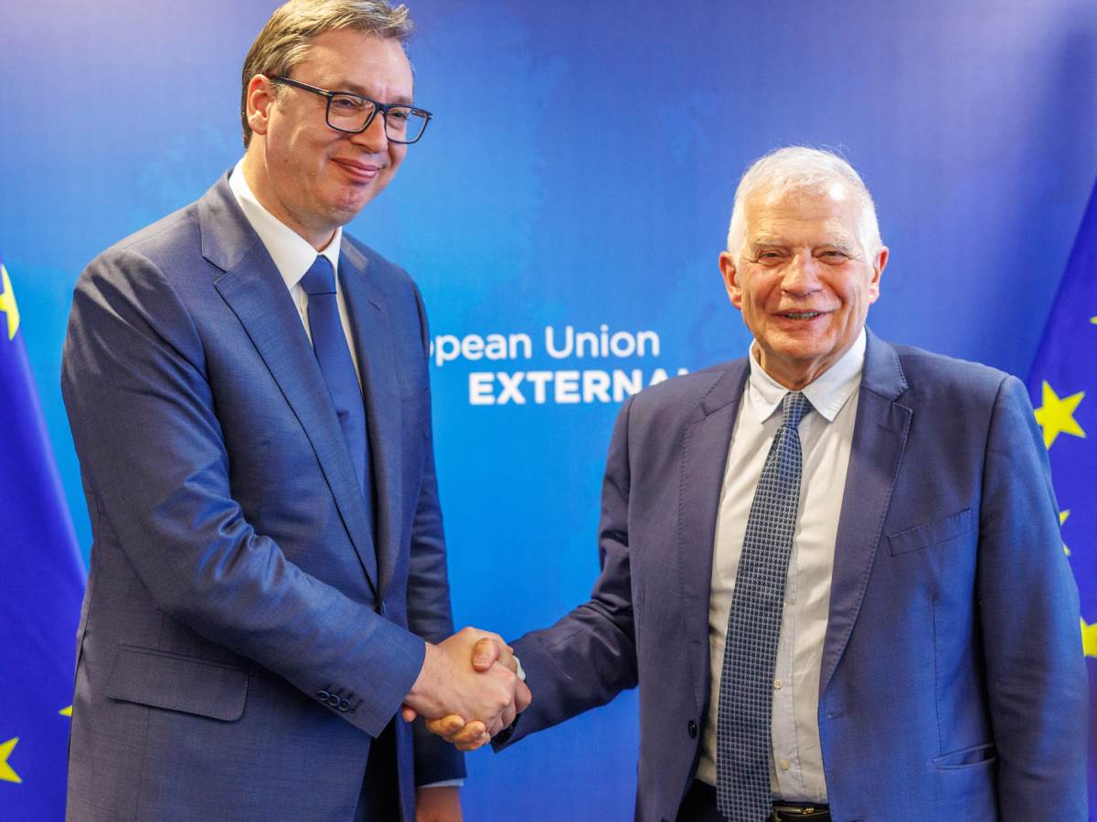 vucic i borelj eu.png vucic i borelj eu.png