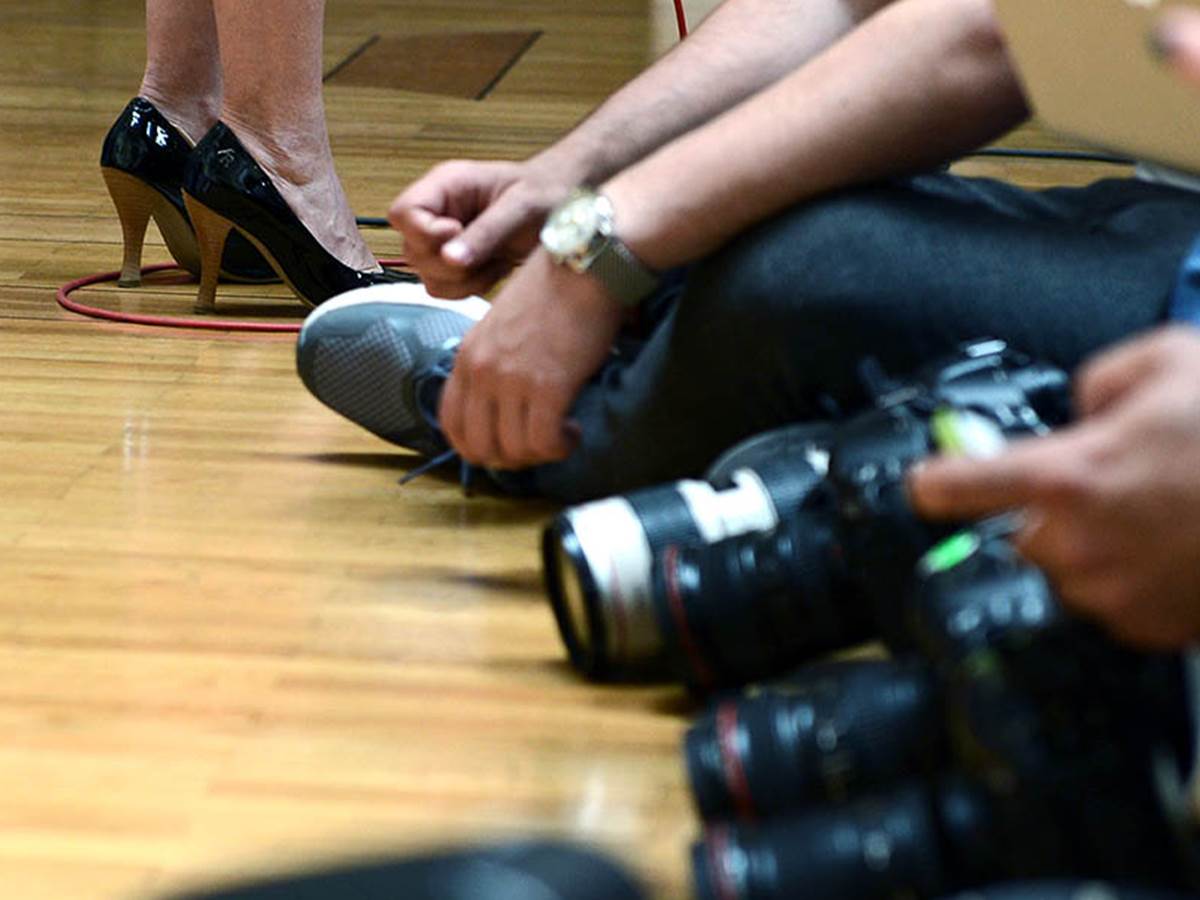 Novinari, Mediji, Fotoreporteri Novinari, Mediji, Fotoreporteri