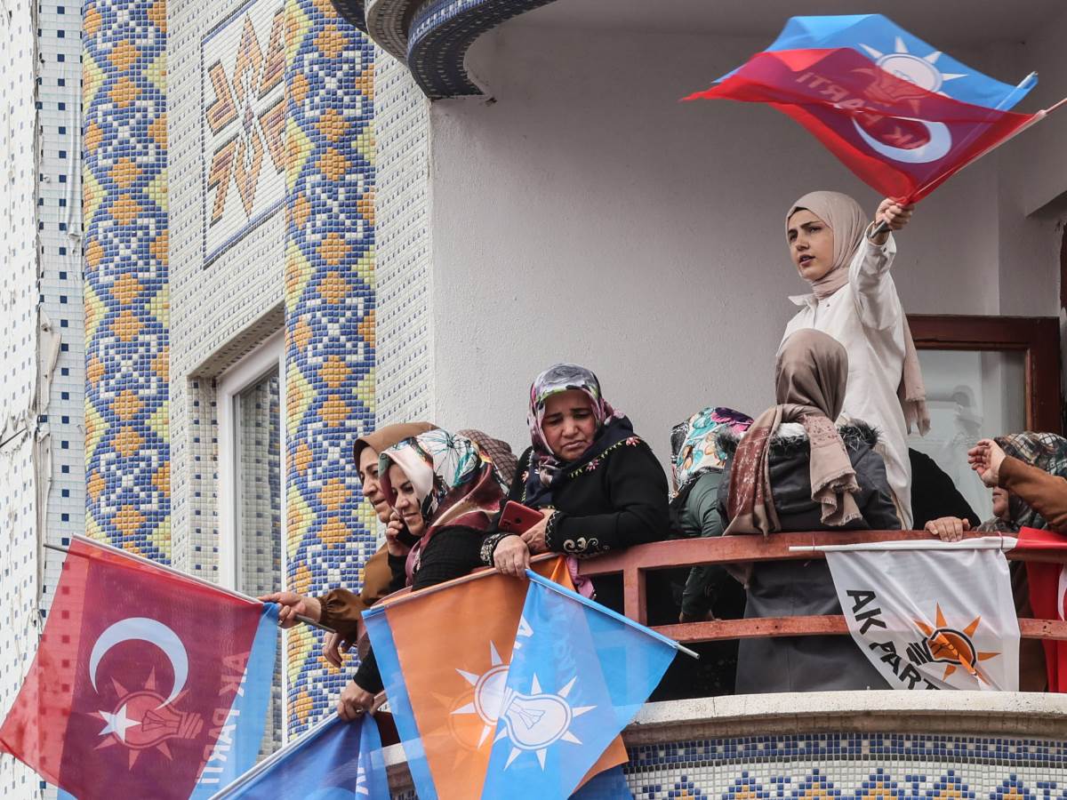 predizborni miting u turskoj   predizborni miting u turskoj