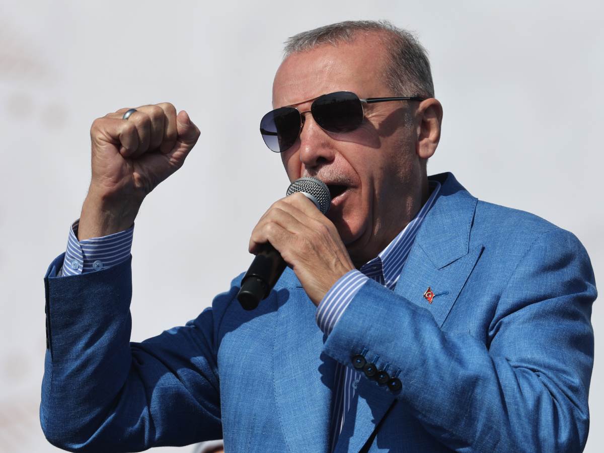 erdogan (2).jpg   erdogan (2).jpg