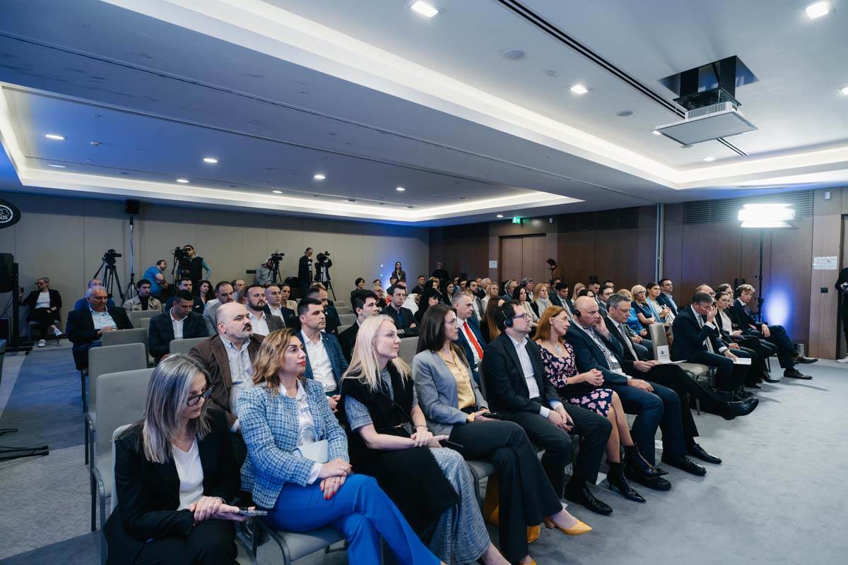  RAW05207.jpg - Produkcija 46 