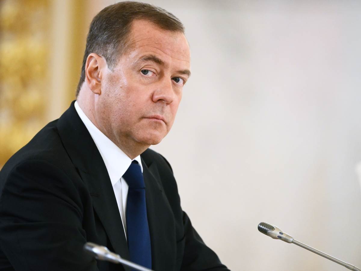 dmitrij medvedev.jpg dmitrij medvedev.jpg