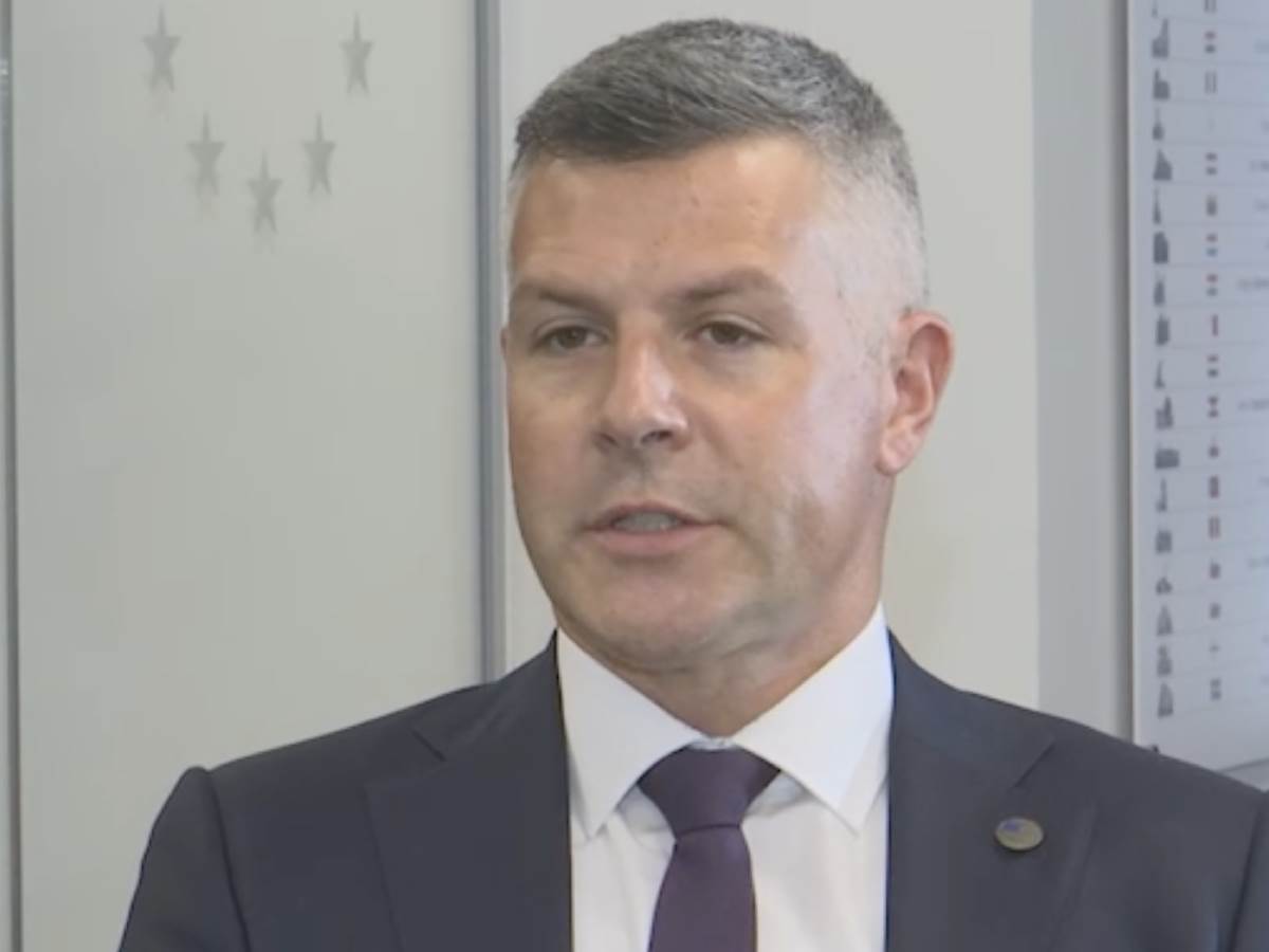 bilcik i nemec 2.png   bilcik i nemec 2.png