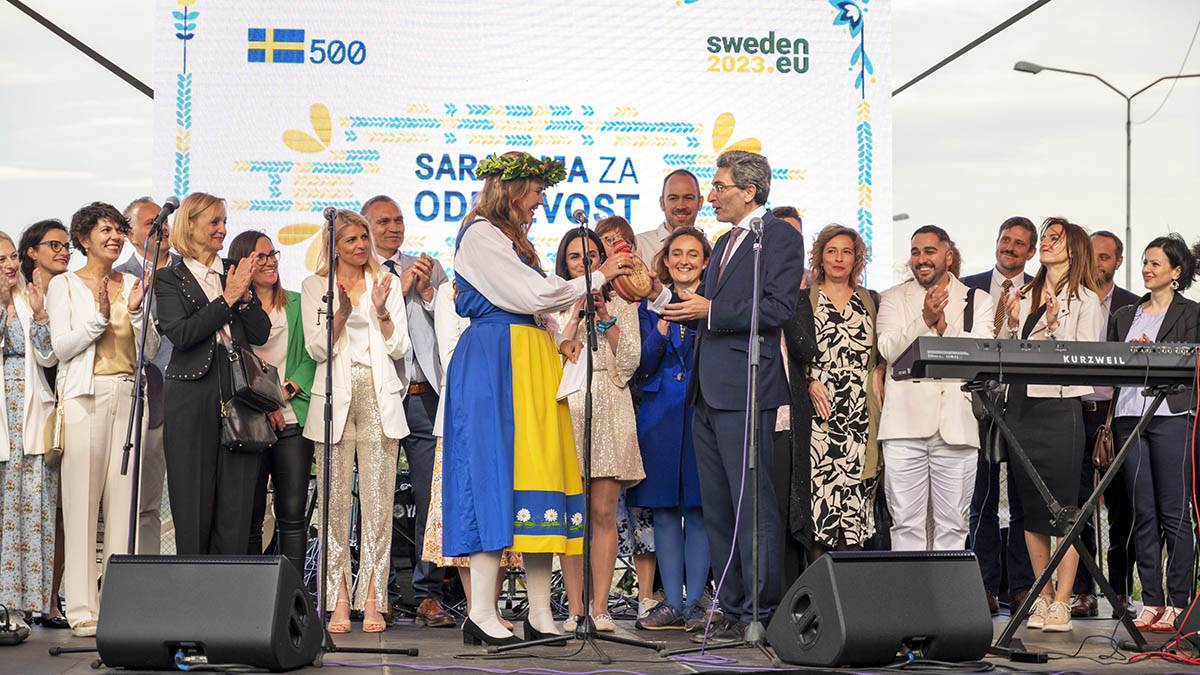 Švedska ambasada (3).JPG - Goran Zlatković   Švedska ambasada (3).JPG - Goran Zlatković