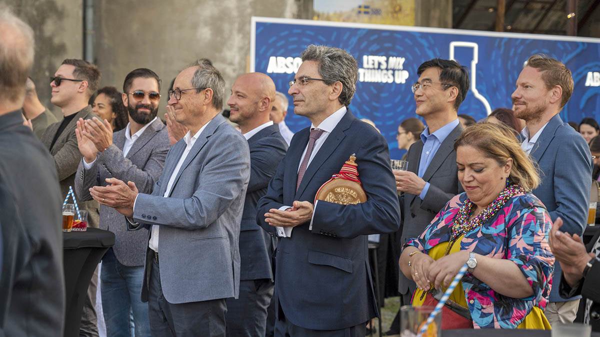  Švedska ambasada (6).JPG - Goran Zlatković 