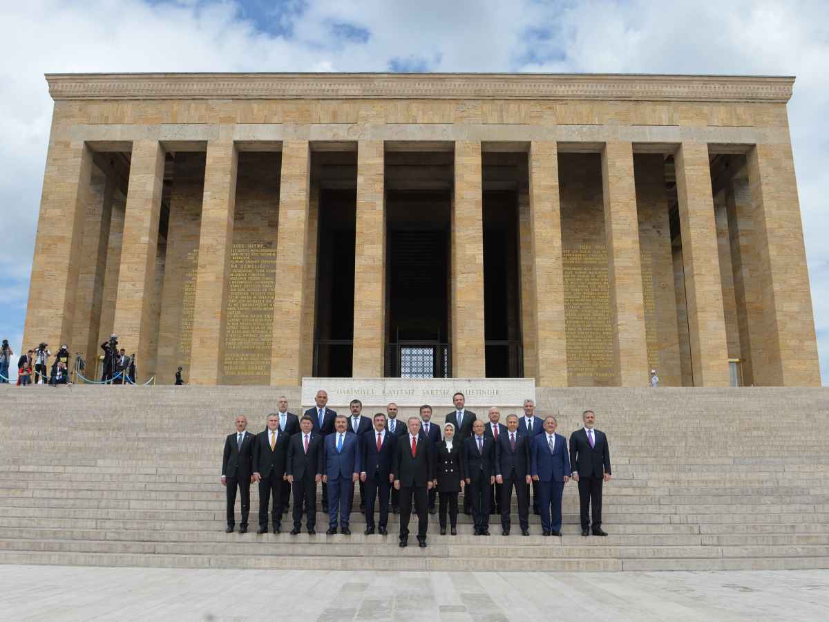 11518695 (1).jpg   11518695 (1).jpg