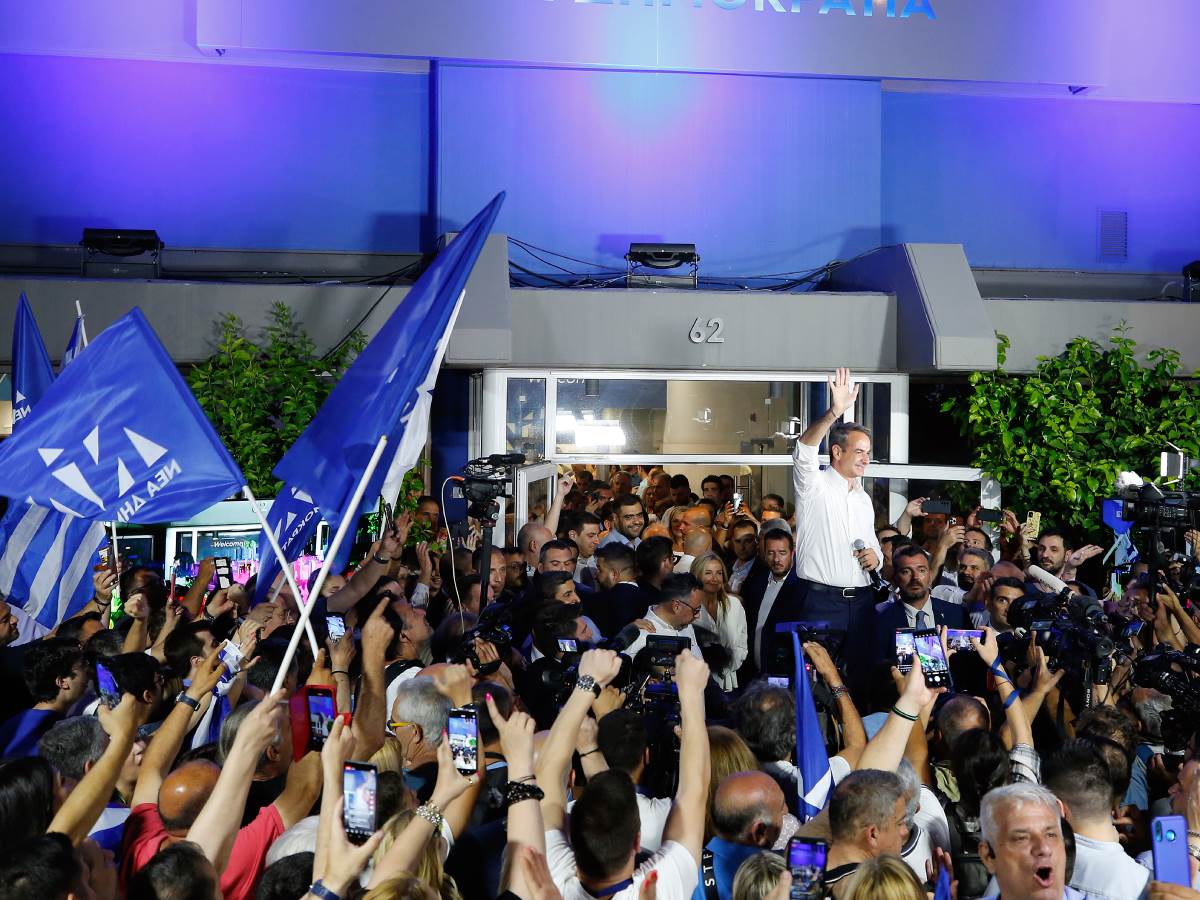 micotakis pobedio na izborima u grckoj micotakis pobedio na izborima u grckoj