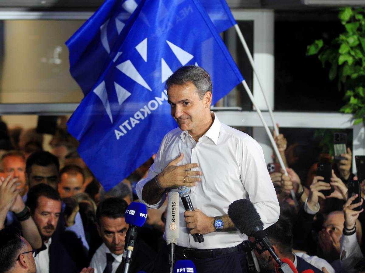 micotakis pobedio na izborima.jpg micotakis pobedio na izborima.jpg