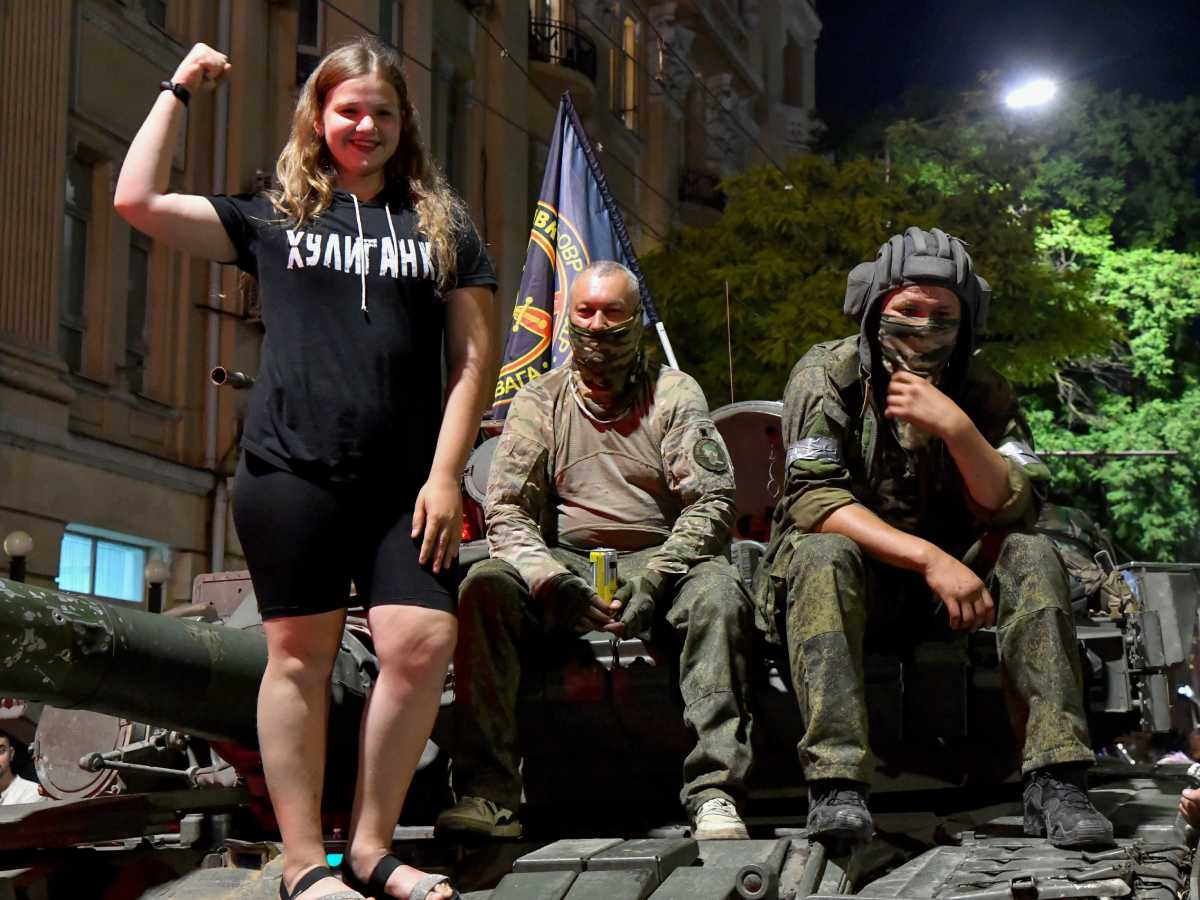 11558047 (1).jpg   11558047 (1).jpg