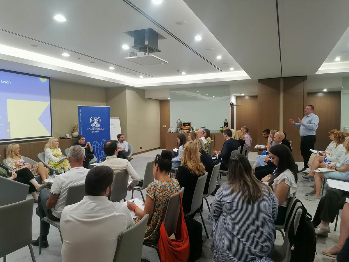  Okrugli sto  (5).jpg - PROMO: Konfindustrija Srbija 