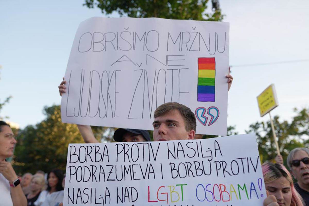   - MONDO/Uroš Arsić 