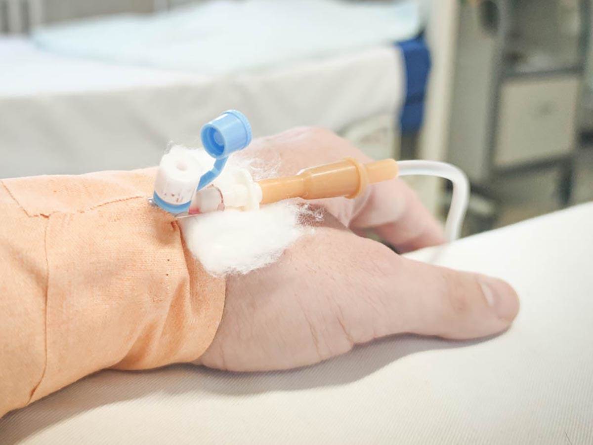 bolnica pacijent bolest lečenje lekari infuzija bolnica pacijent bolest lečenje lekari infuzija