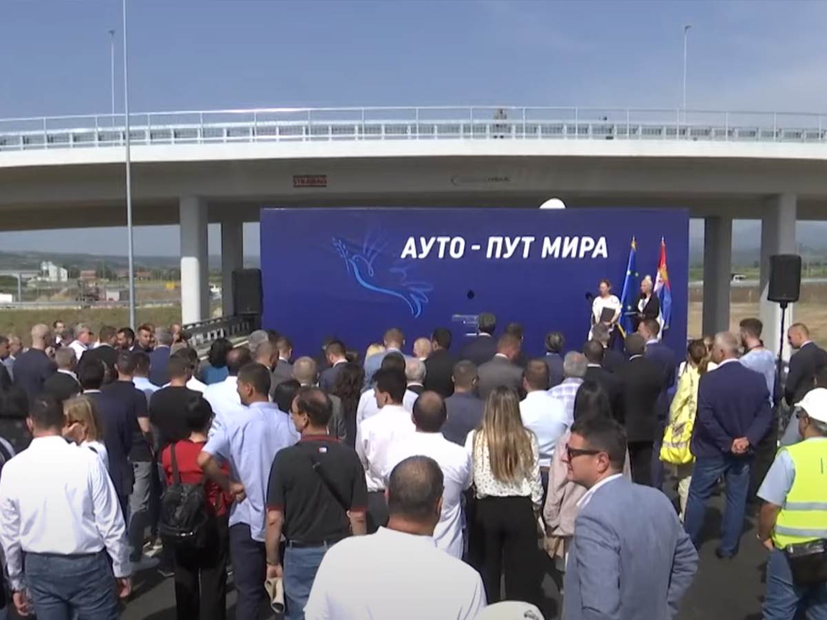 Auto-put mira, Otvaranje (1).jpg   Auto-put mira, Otvaranje (1).jpg