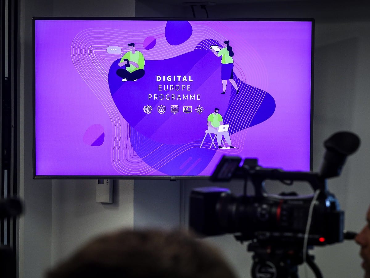  Digitalna Evropa (10).jpeg - MONDO/Stefan Stojanović 