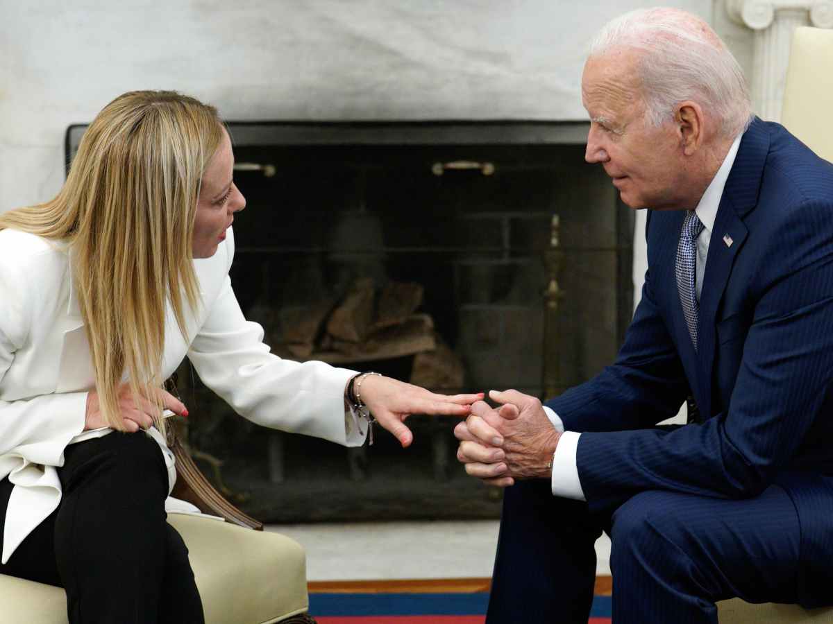 Đorđa Meloni, Džo Bajden   Đorđa Meloni, Džo Bajden