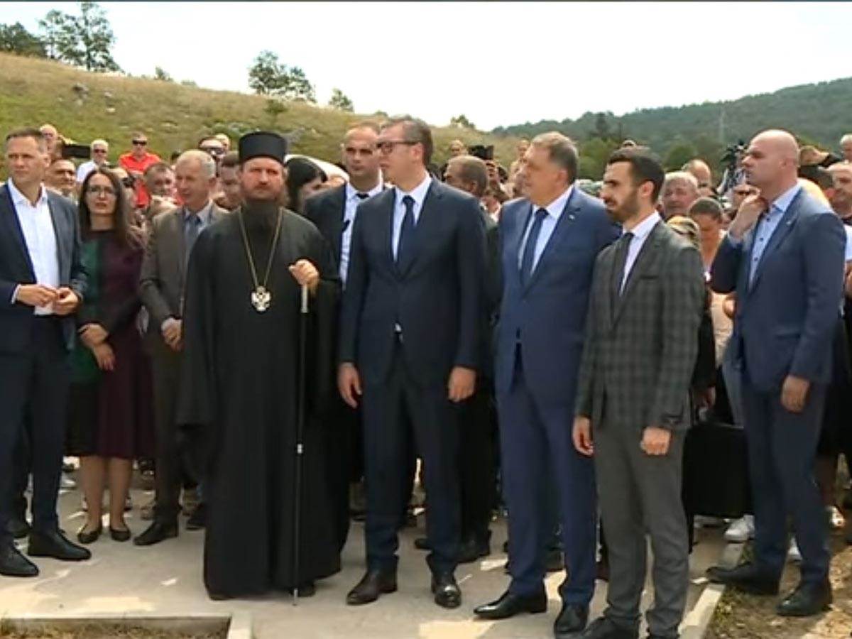 U Banjaluci održane sednice dve vlade i Saveta za saradnju Srbije i RS (2).jpg U Banjaluci održane sednice dve vlade i Saveta za saradnju Srbije i RS (2).jpg