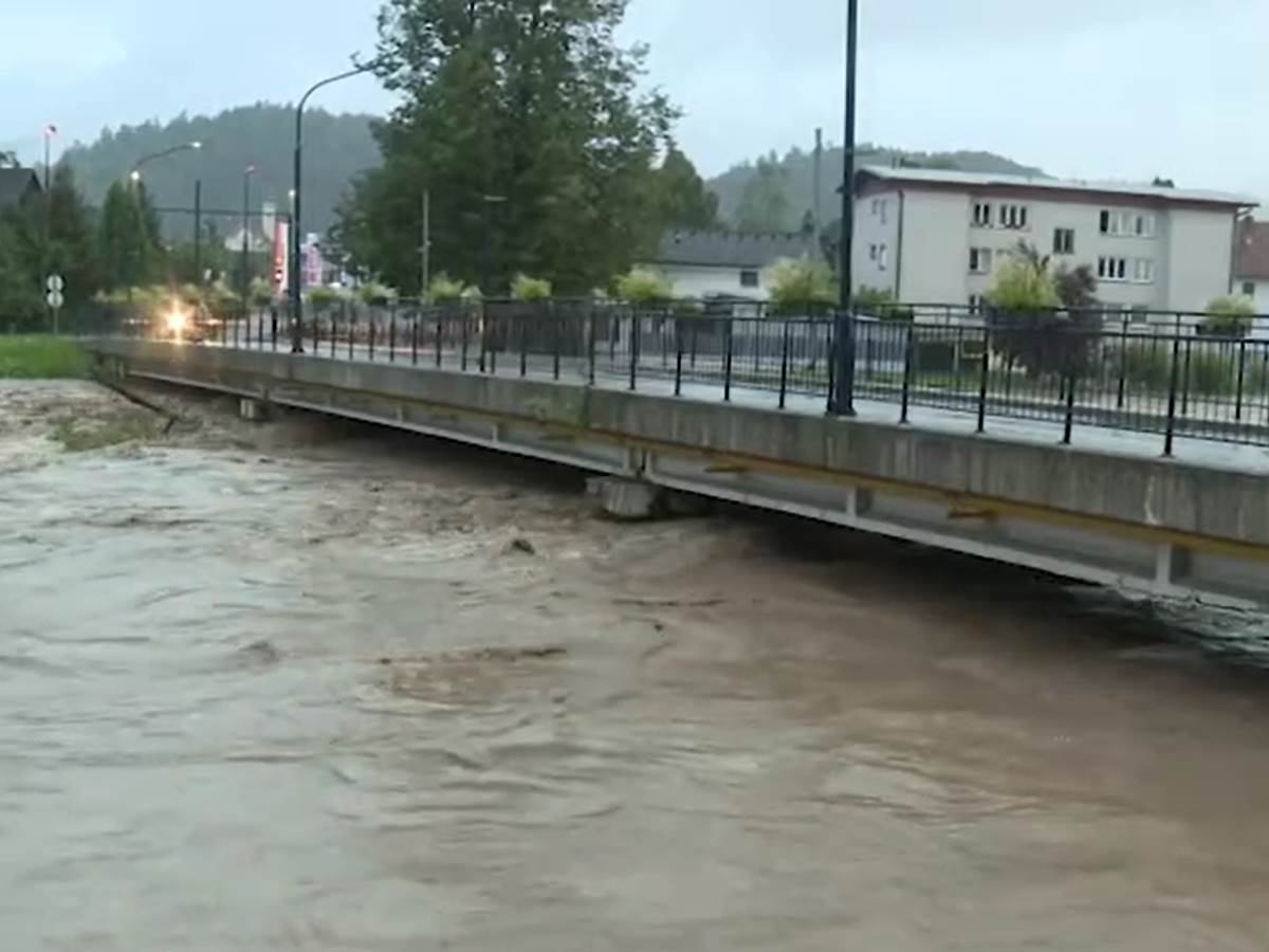 slovenija poplava.jpg slovenija poplava.jpg