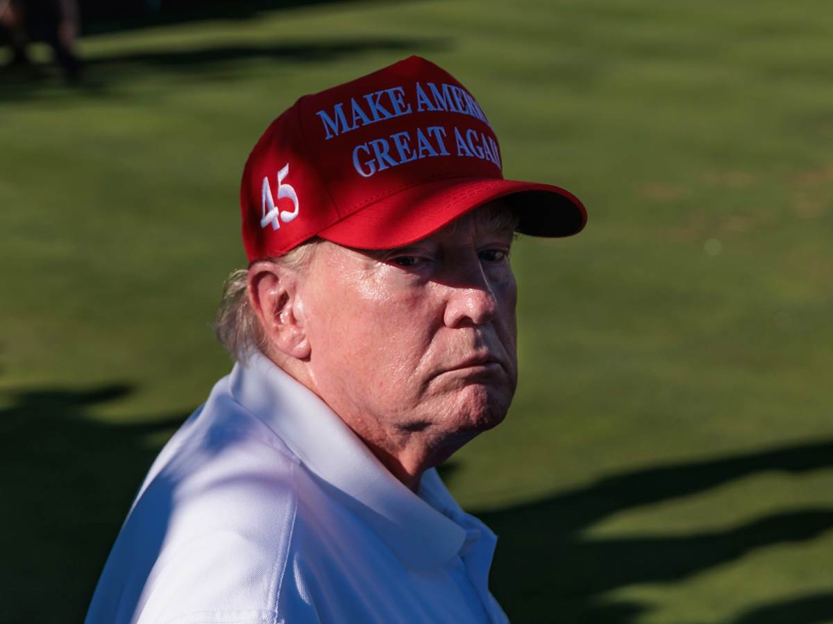 donald tramp.jpg   donald tramp.jpg