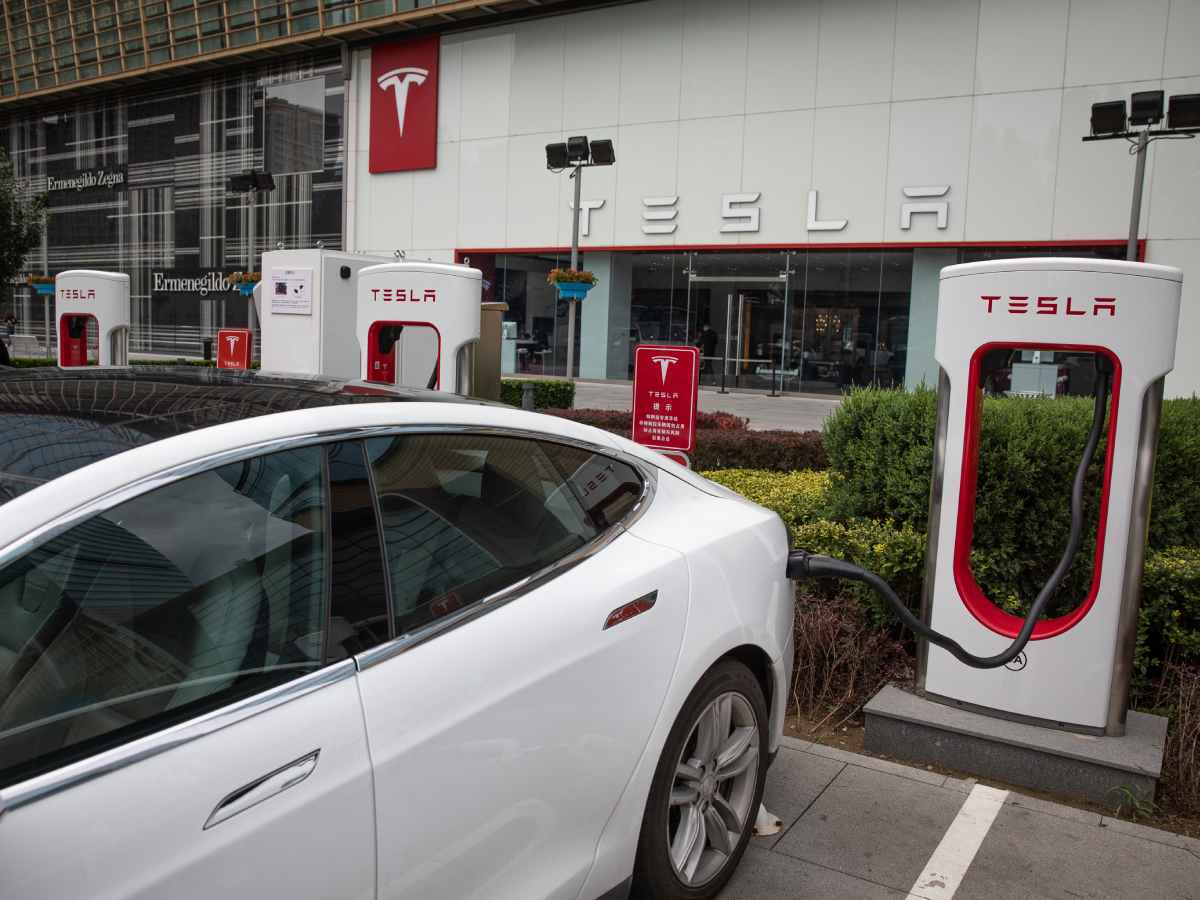 Tesla, električni auto Tesla, električni auto