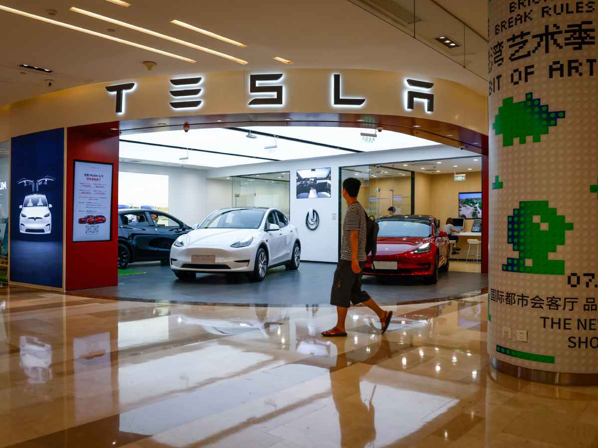 Tesla Tesla
