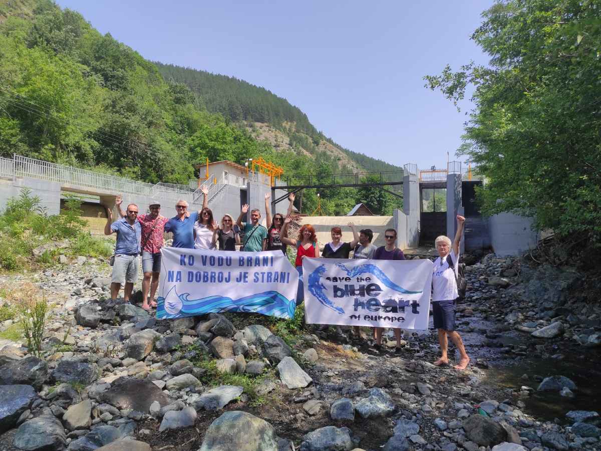 Pravo na vodu.jpeg   Pravo na vodu.jpeg