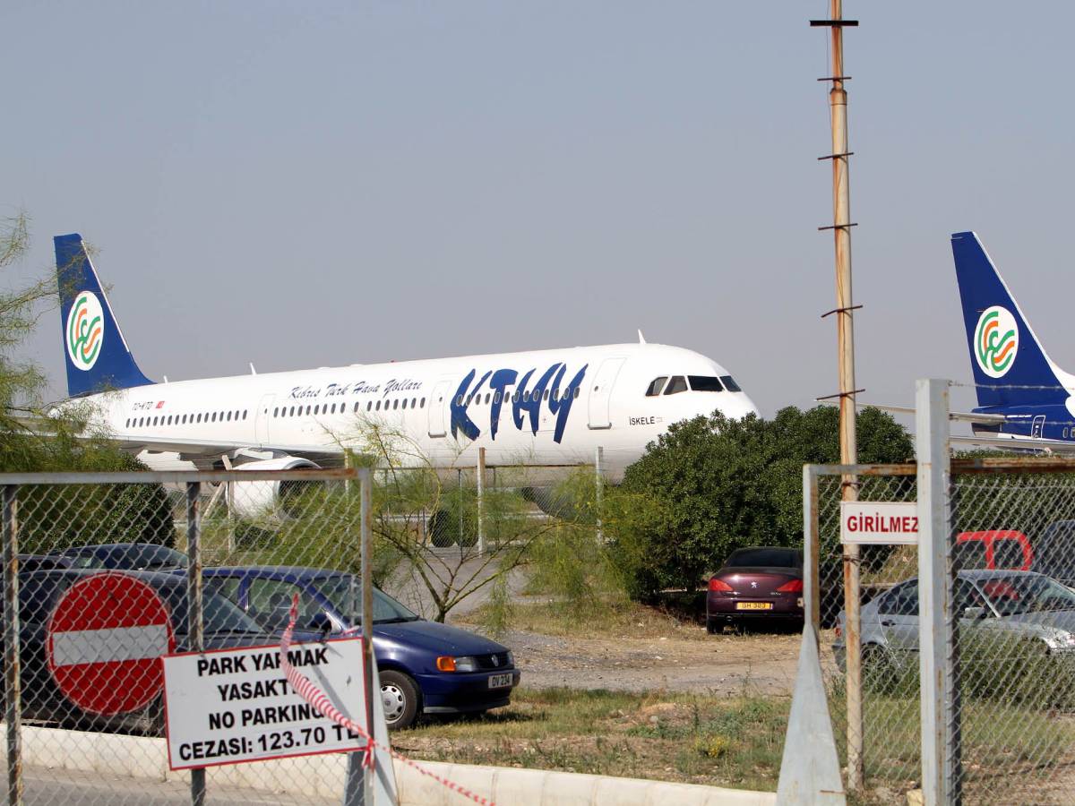  Aerodrom Erkan, Kipar, Nikozija 
