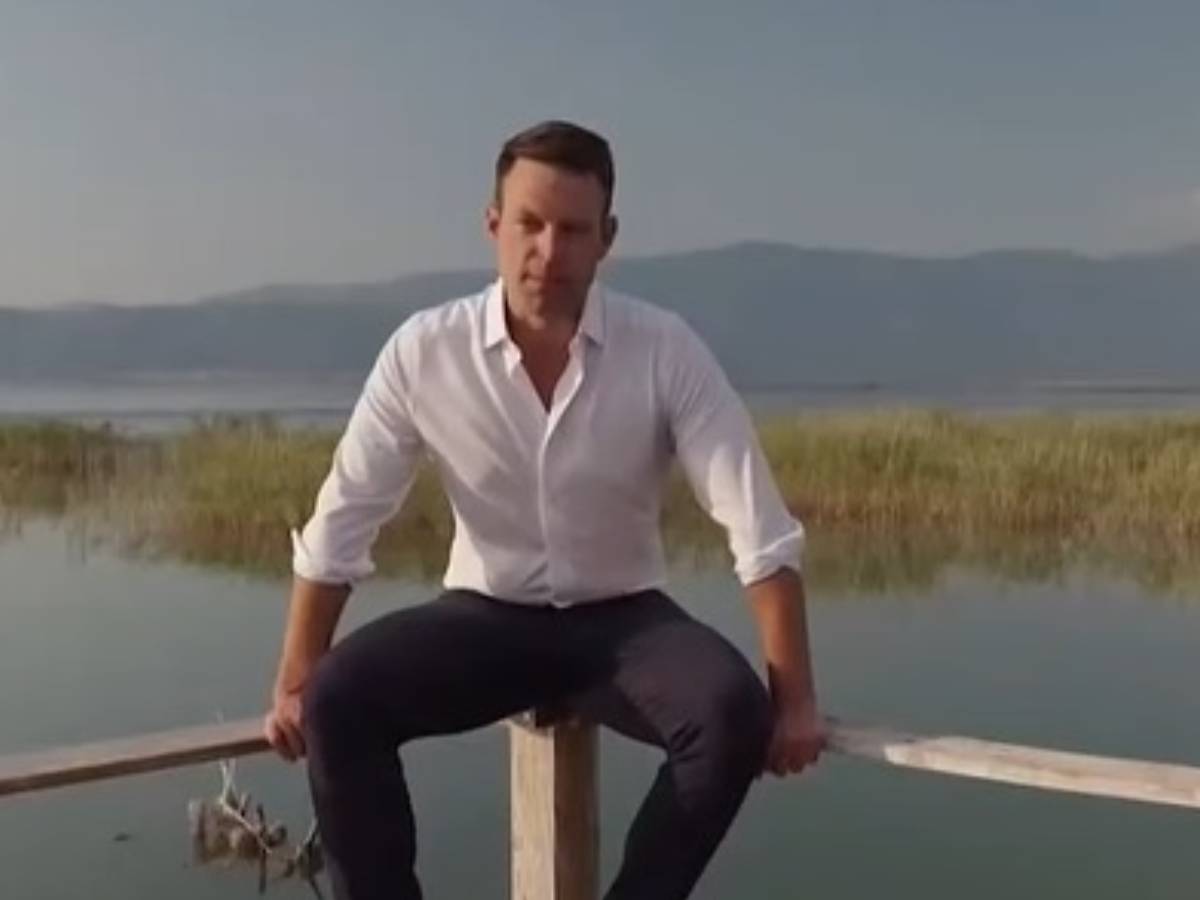 Stefanos Kaselakis   Stefanos Kaselakis