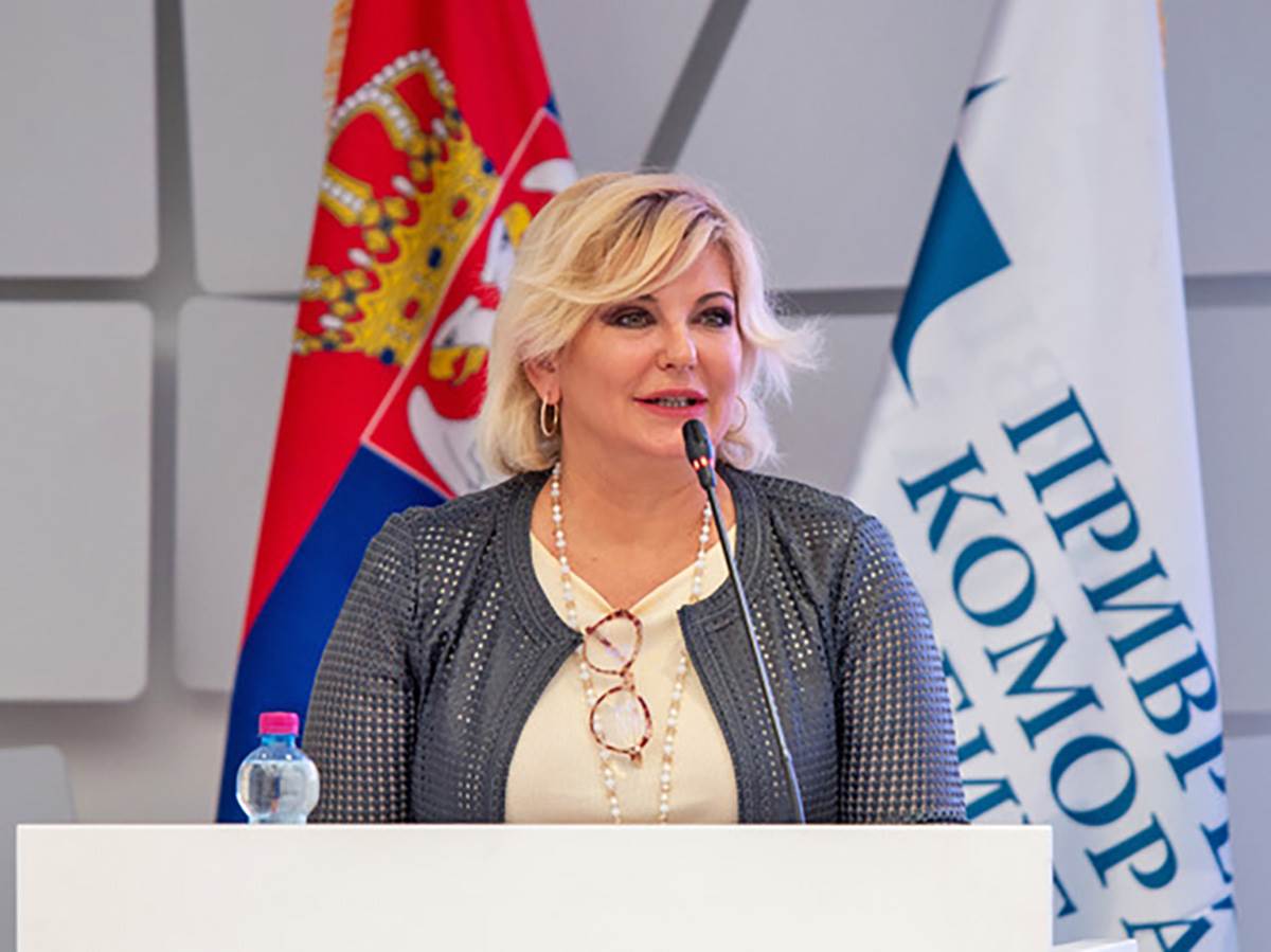Irena Brajovic.jpeg Irena Brajovic.jpeg
