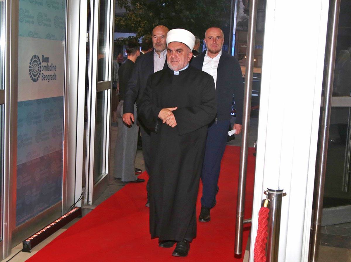  Dan Nemackog jedinstva u Domu Omladine (42).jpg 