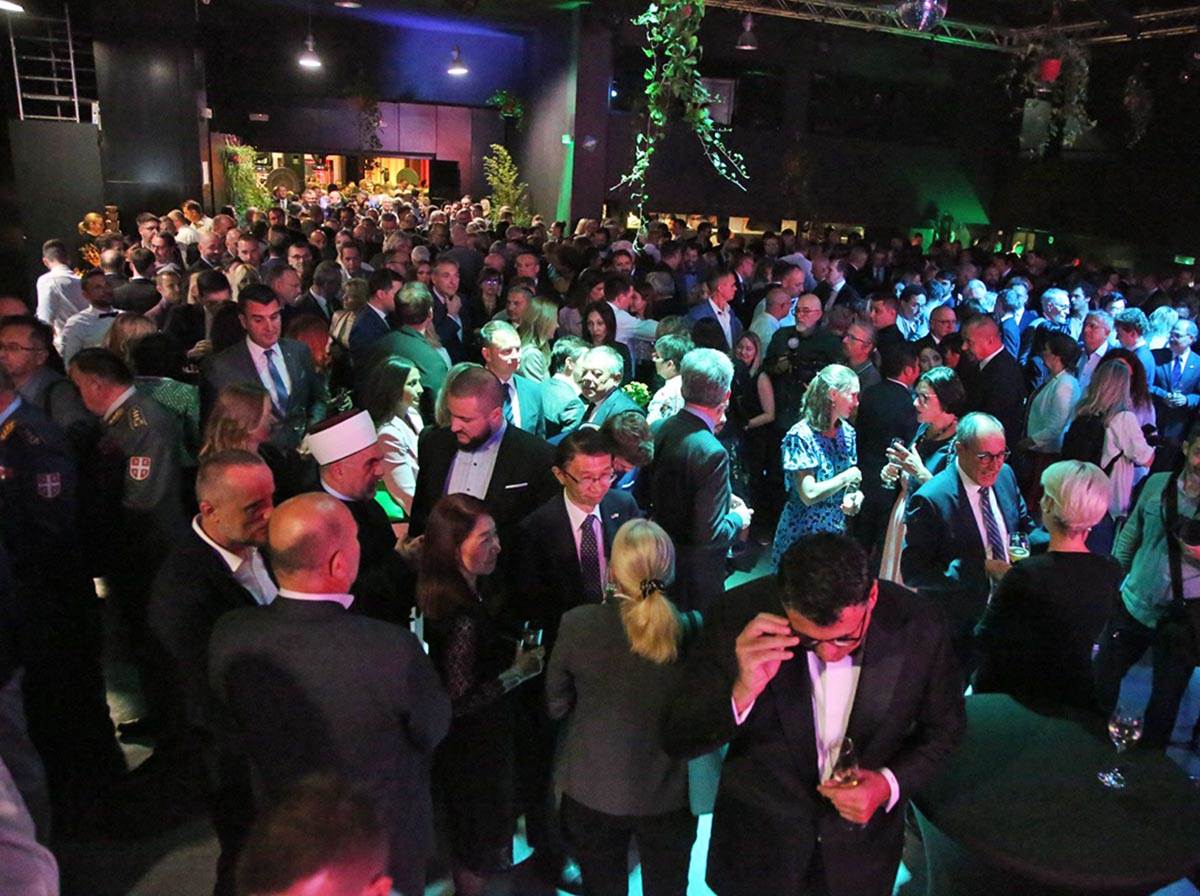  Dan Nemackog jedinstva u Domu Omladine (10).jpg 