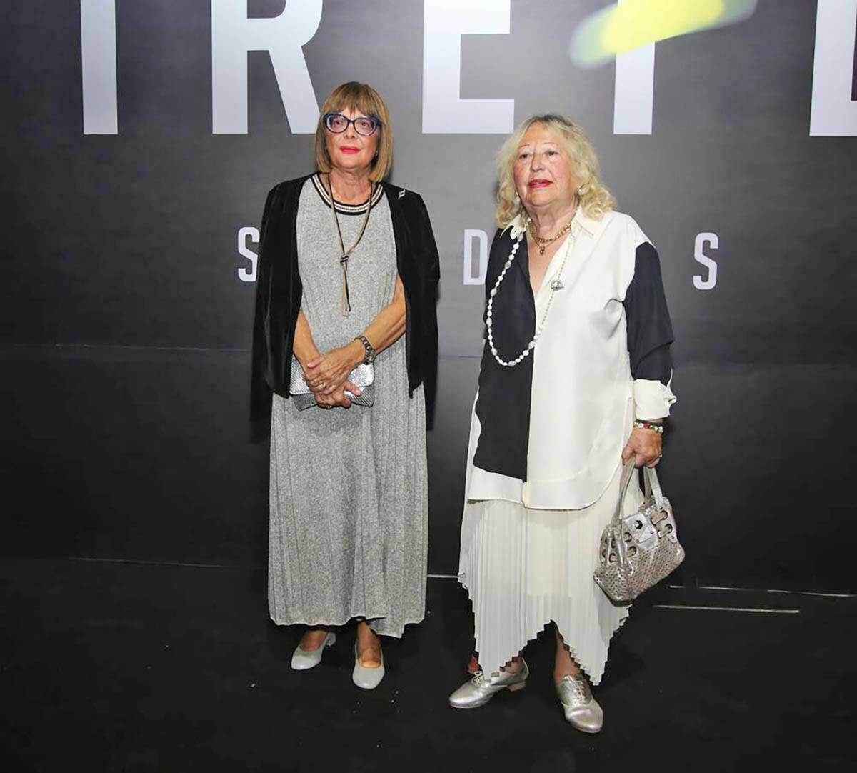  SPEKTAKL POVODOM OTVARANJA FIREFLY STUDIOS (8).jpg - Kurir/Damir Dervišagić 