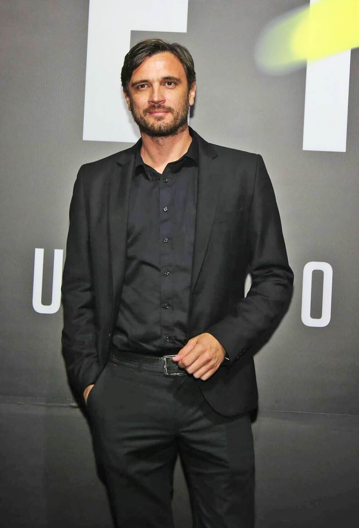  SPEKTAKL POVODOM OTVARANJA FIREFLY STUDIOS (9).jpg - Kurir/Damir Dervišagić 