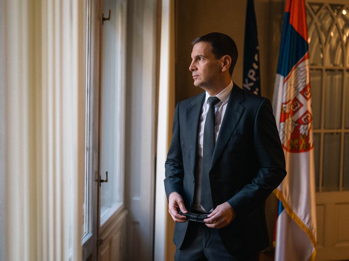 Miloš Jovanović Novi DSS (1).jpg   Miloš Jovanović Novi DSS (1).jpg