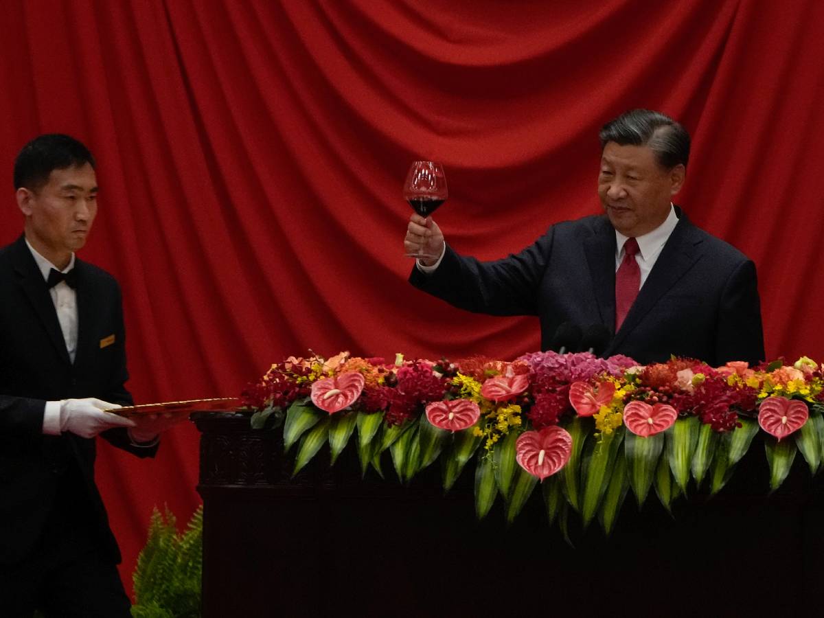 Si Đinping.jpg Si Đinping.jpg