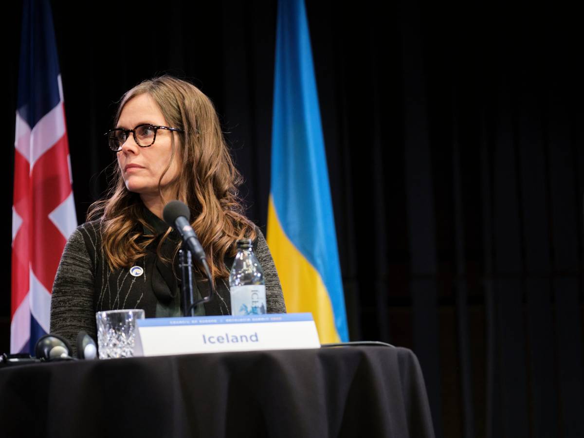 Katrin Jakobsdotir Katrin Jakobsdotir