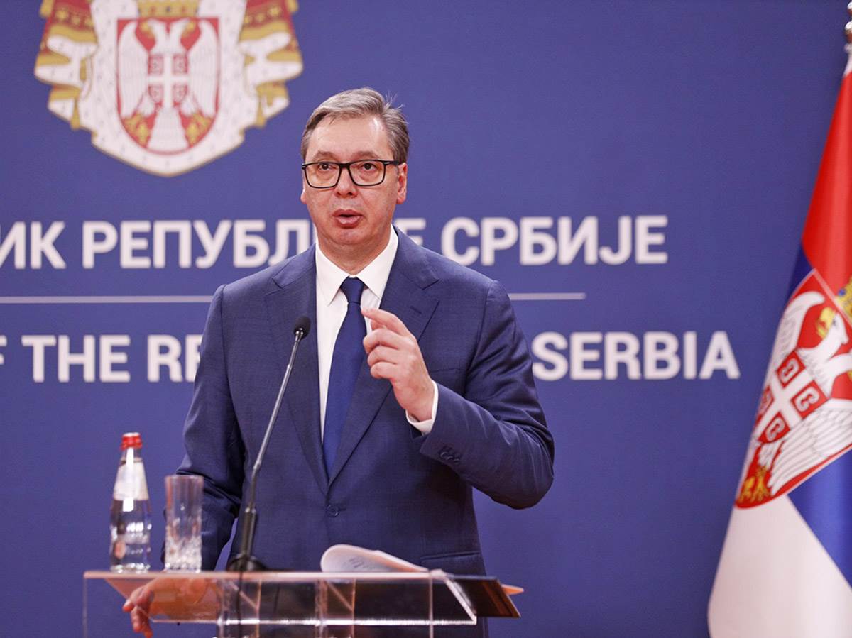 Vucic Aleksandar Von der lejen (1).jpg   Vucic Aleksandar Von der lejen (1).jpg