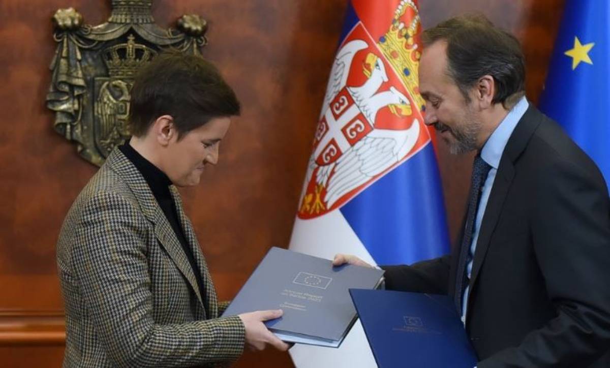 Ana Brnabić.jpg   Ana Brnabić.jpg