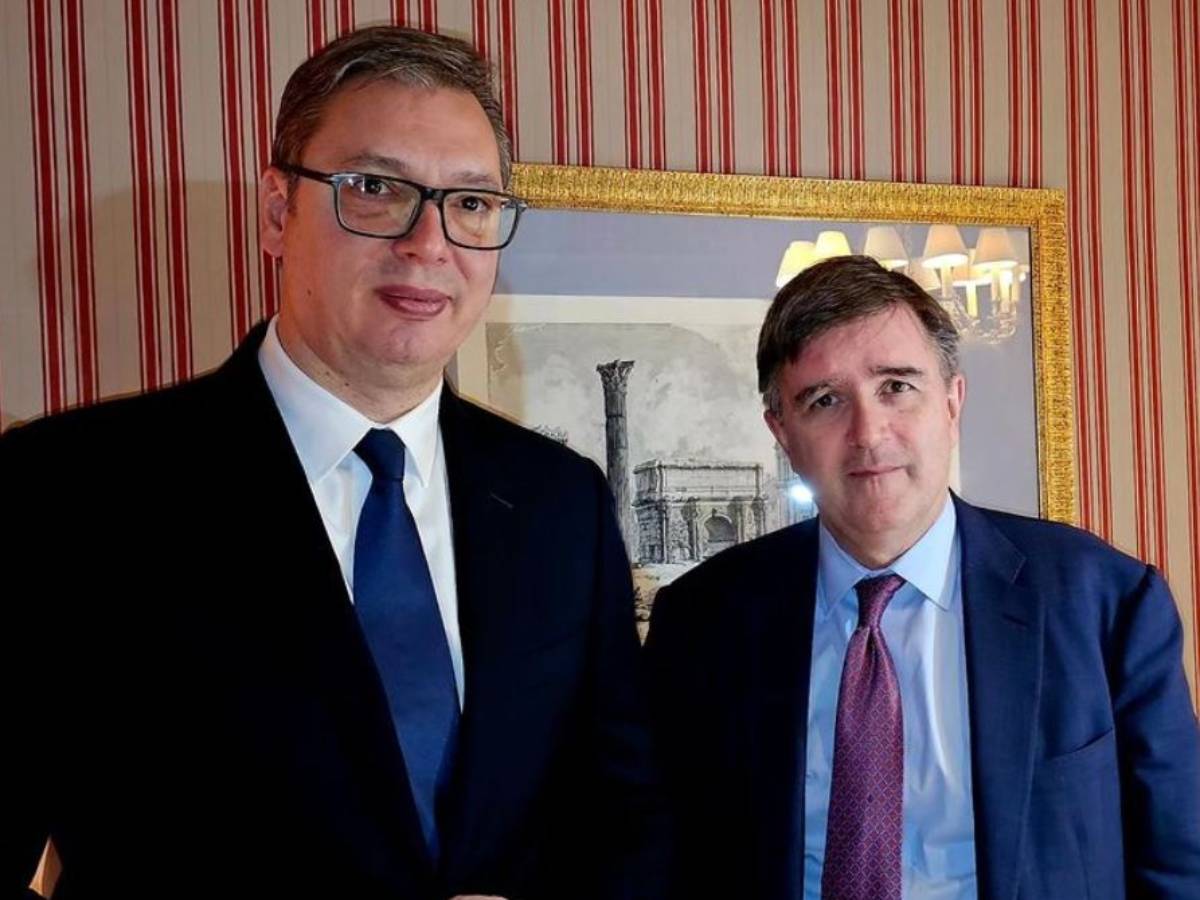 Aleksandar Vucic.jpg Aleksandar Vucic.jpg