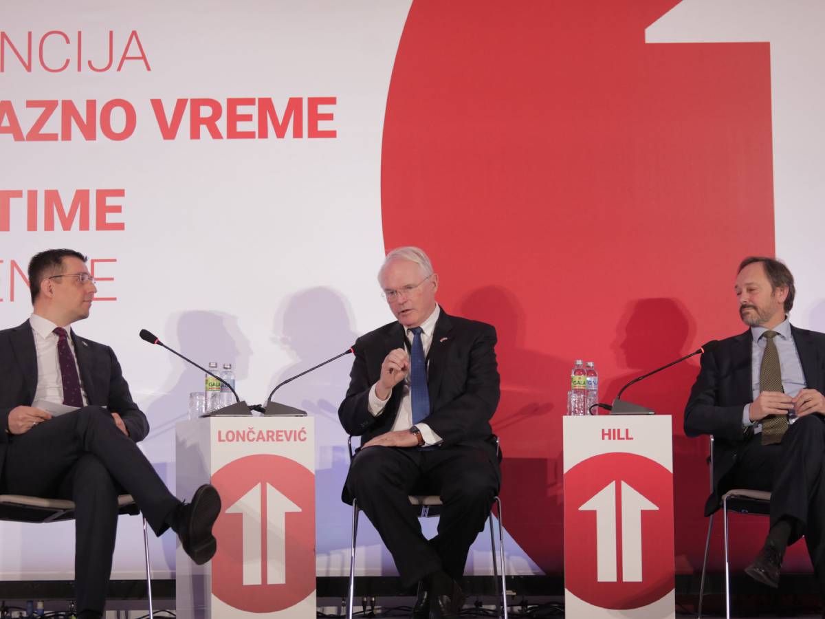 AmCham (4).jpg AmCham (4).jpg