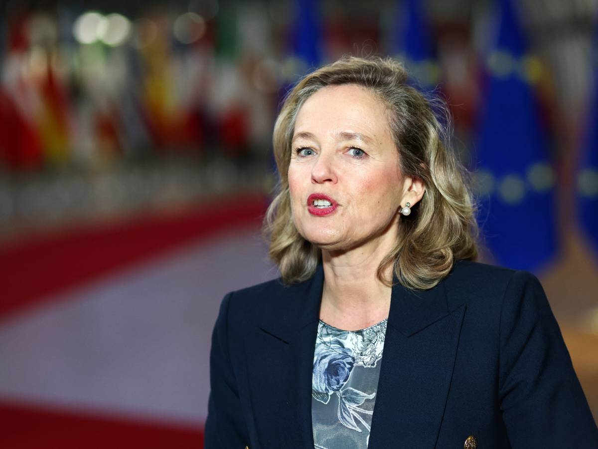 Nadia Kalvinjo.jpg   Nadia Kalvinjo.jpg