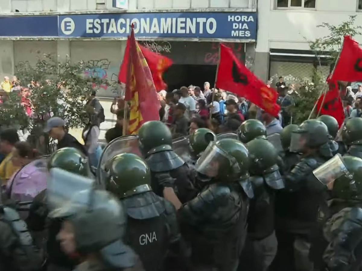 Protesti Argentina (3).jpg Protesti Argentina (3).jpg