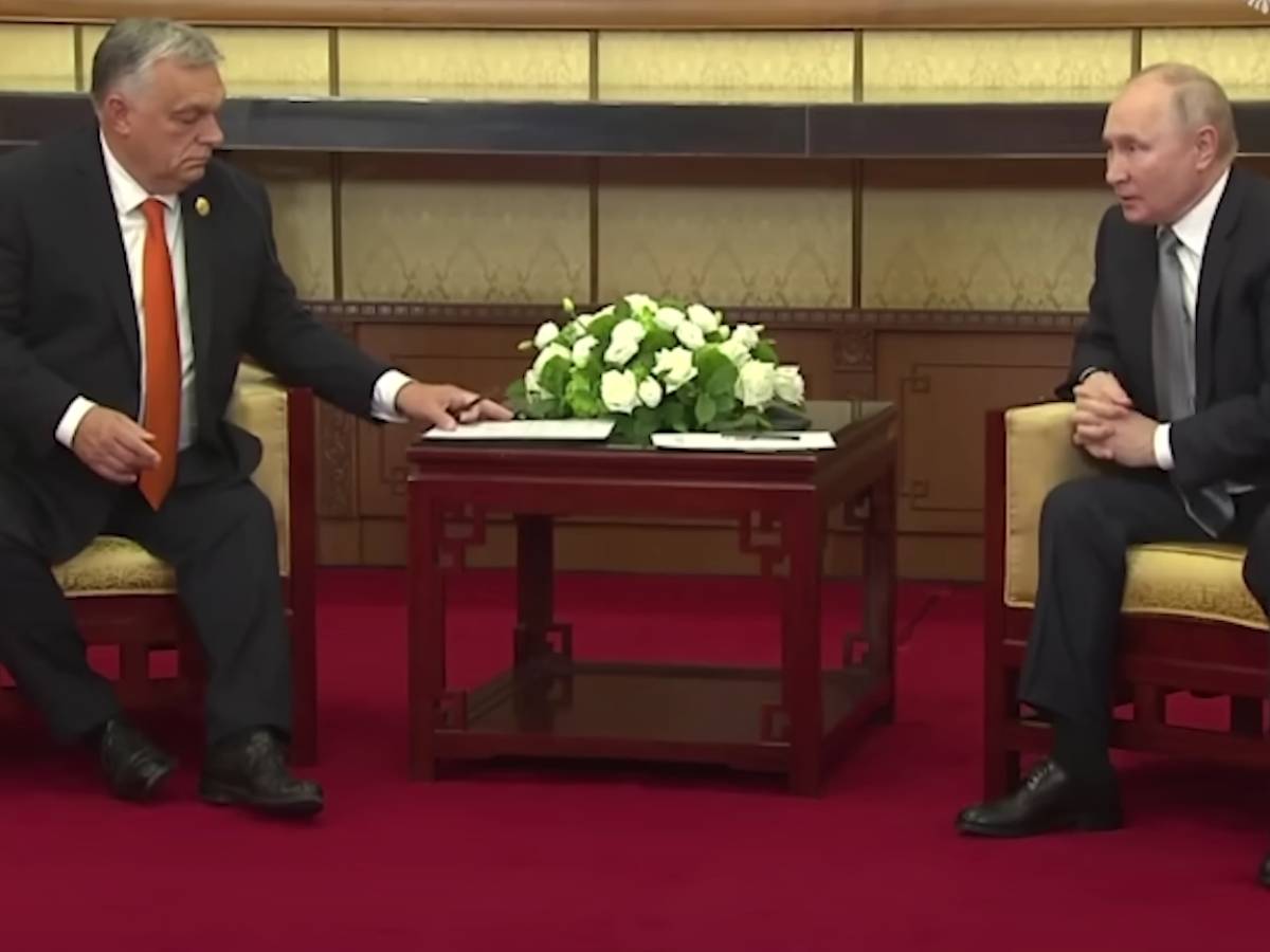 Putin i Orban.jpg Putin i Orban.jpg