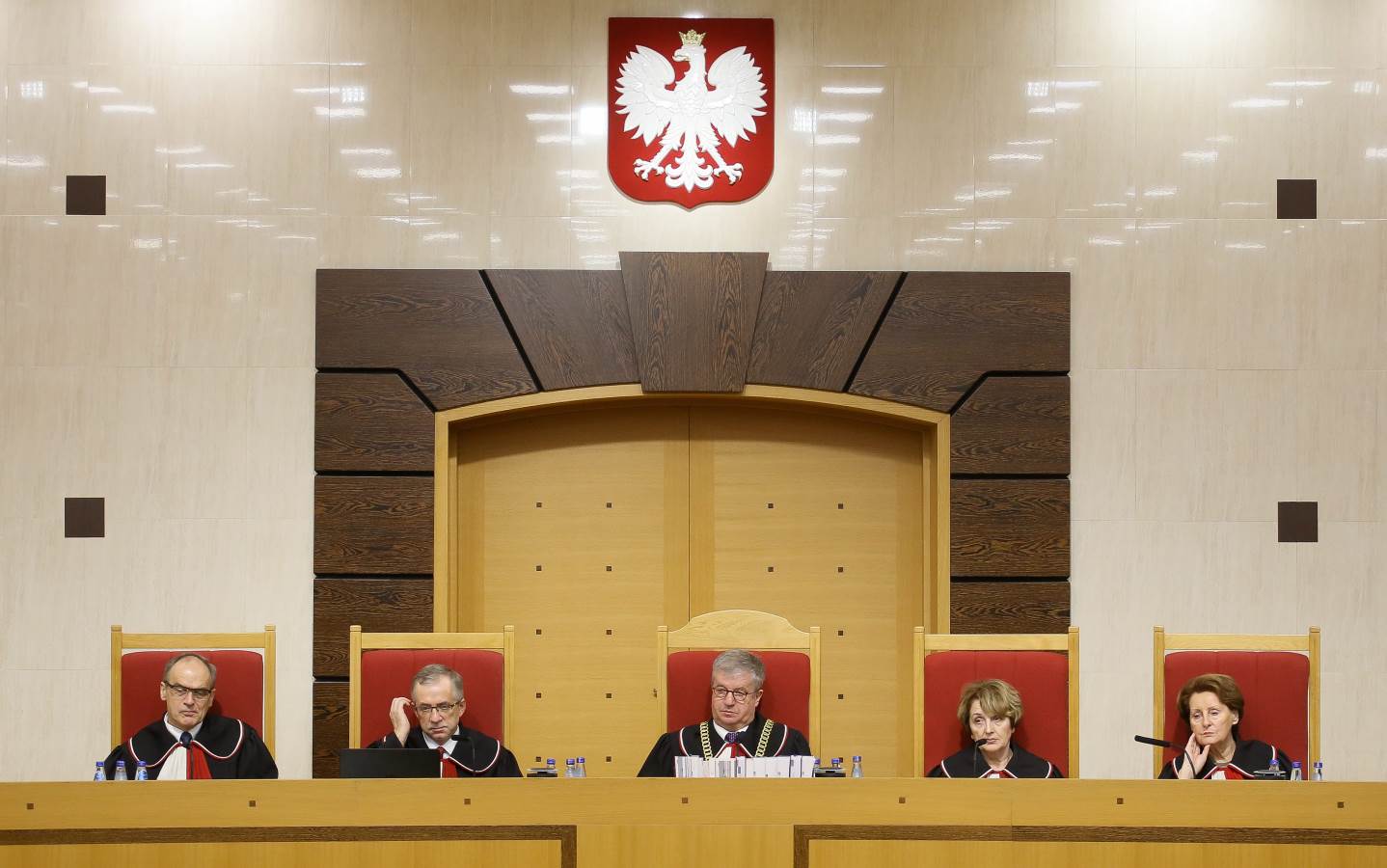 poljski sud.jpg   poljski sud.jpg