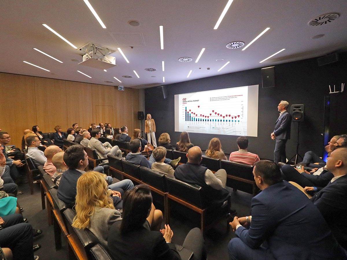  PDJ_3508 copy 2.jpg - CBS International 