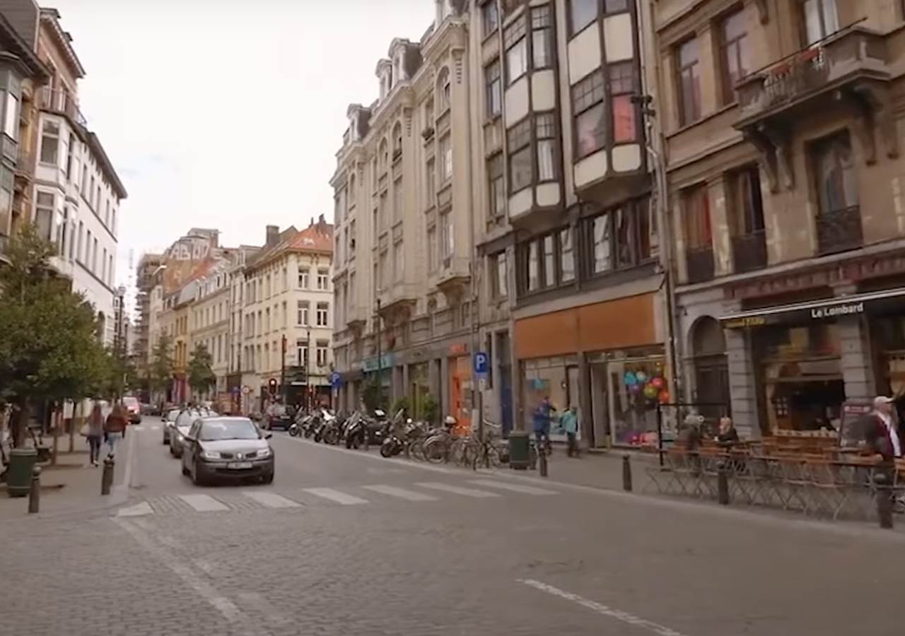 kocke na ulici u belgiji 1.jpg   kocke na ulici u belgiji 1.jpg