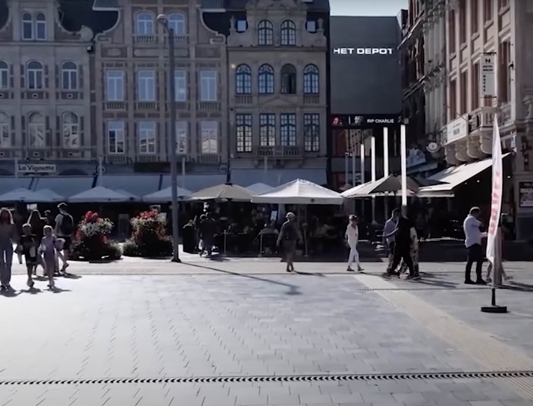 kocke na ulici u belgiji 2.png   kocke na ulici u belgiji 2.png