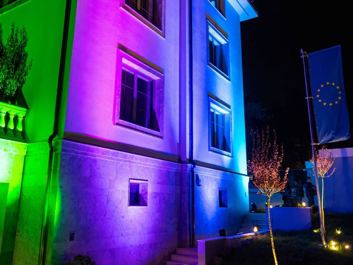 Dan_retkih_bolesti_5.jpg   Dan_retkih_bolesti_5.jpg